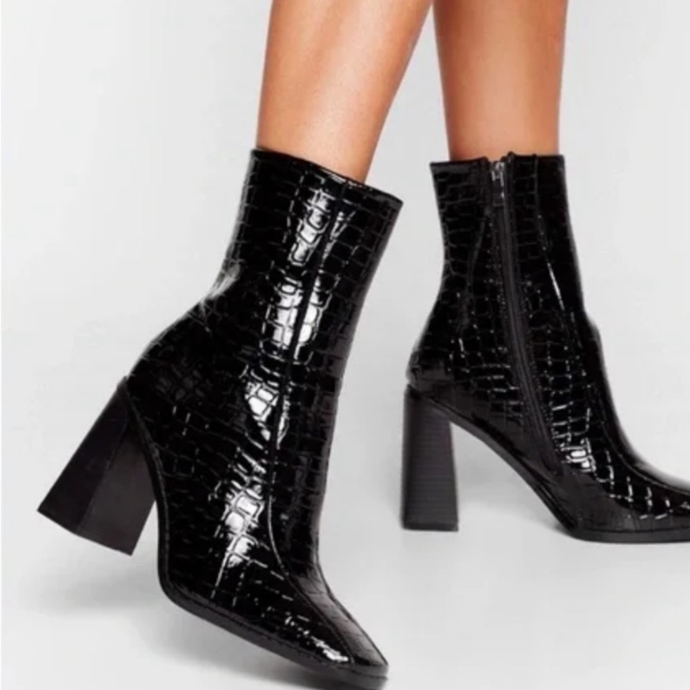 Nasty Gal Croc Flare Heeled Chunky Black Ankle Boots